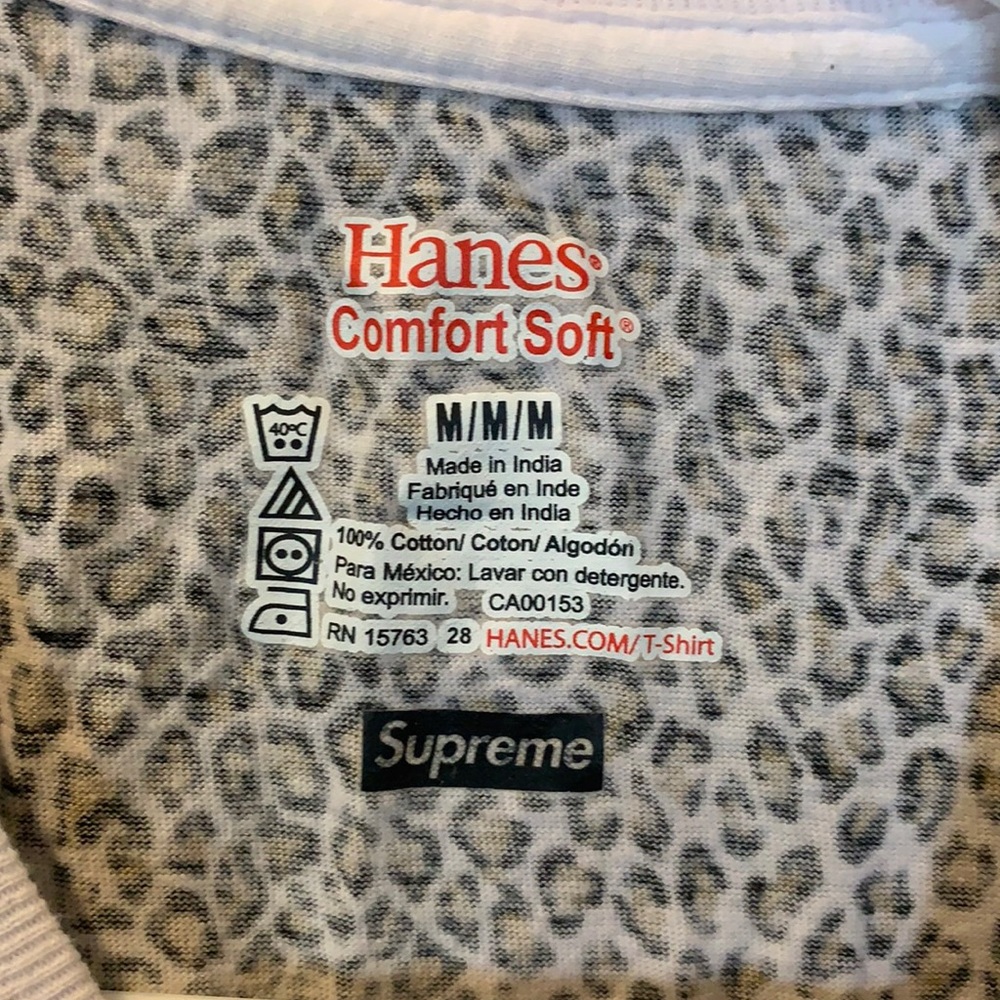 Supreme Hanes shirt